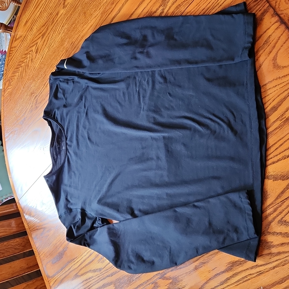 Nike Dri-Fit Long Sleeve Shirt